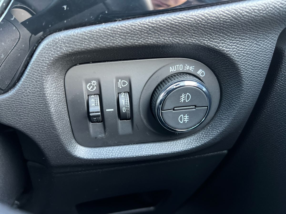 Used Vauxhall Corsa 2023 for sale - 76661075: Photo 23