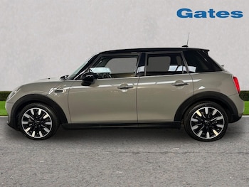 Used MINI Hatch 2019 for sale - 78912746: Photo