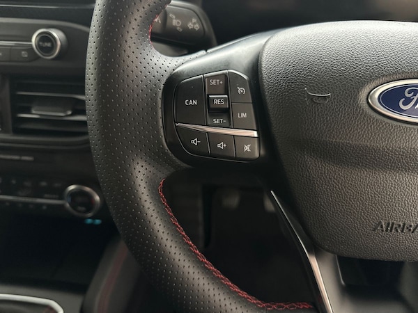 Used Ford Focus 2022 for sale - 76241672: Photo 26