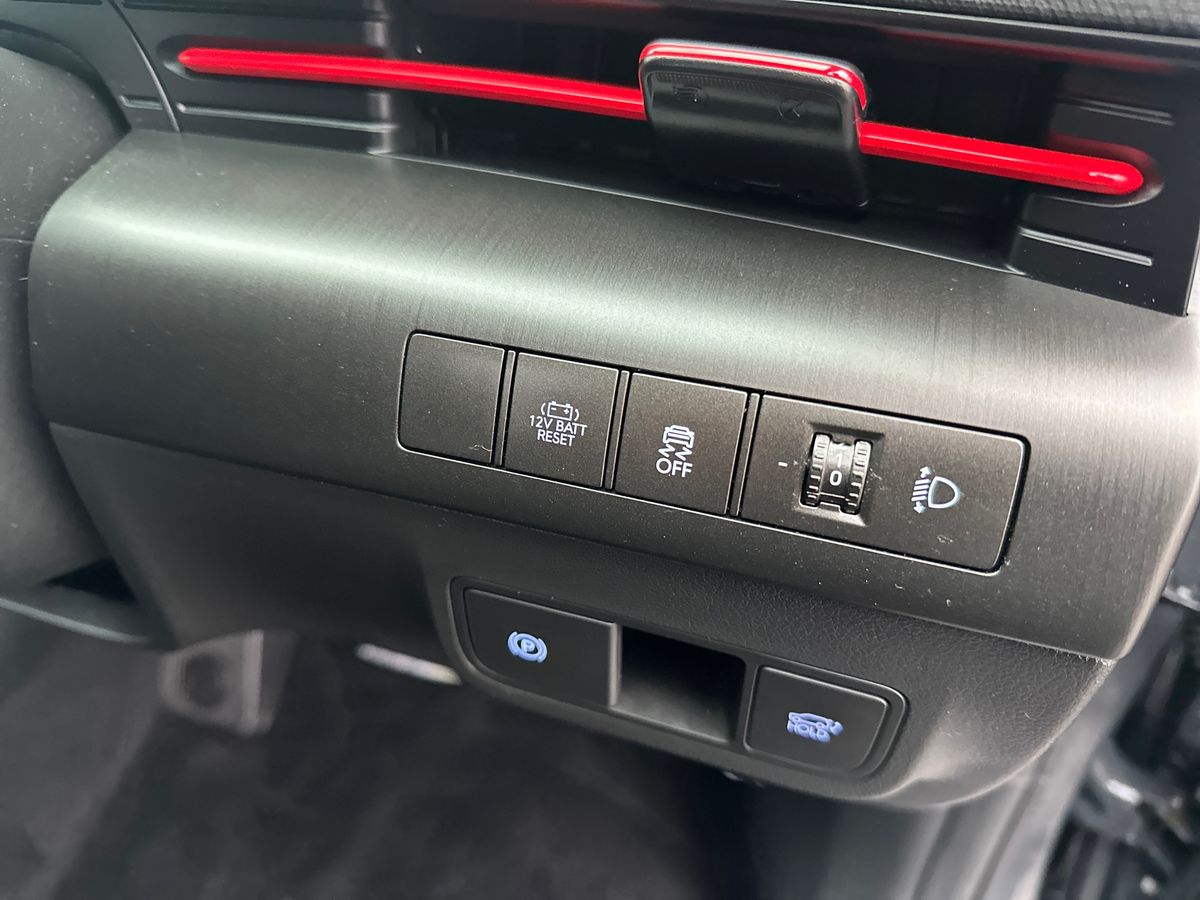 Used Hyundai KONA 2024 for sale - 77067700: Photo 23