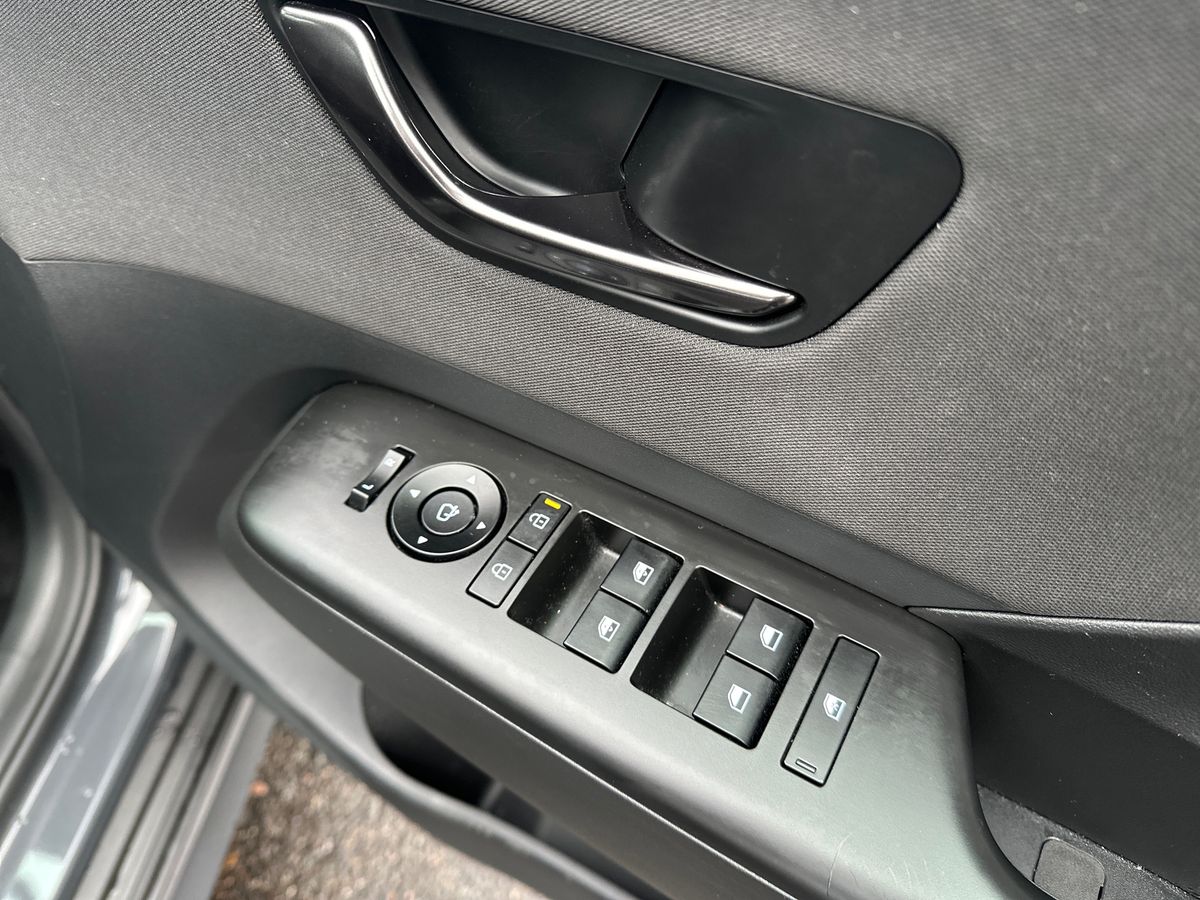 Used Hyundai KONA 2024 for sale - 77067700: Photo 25