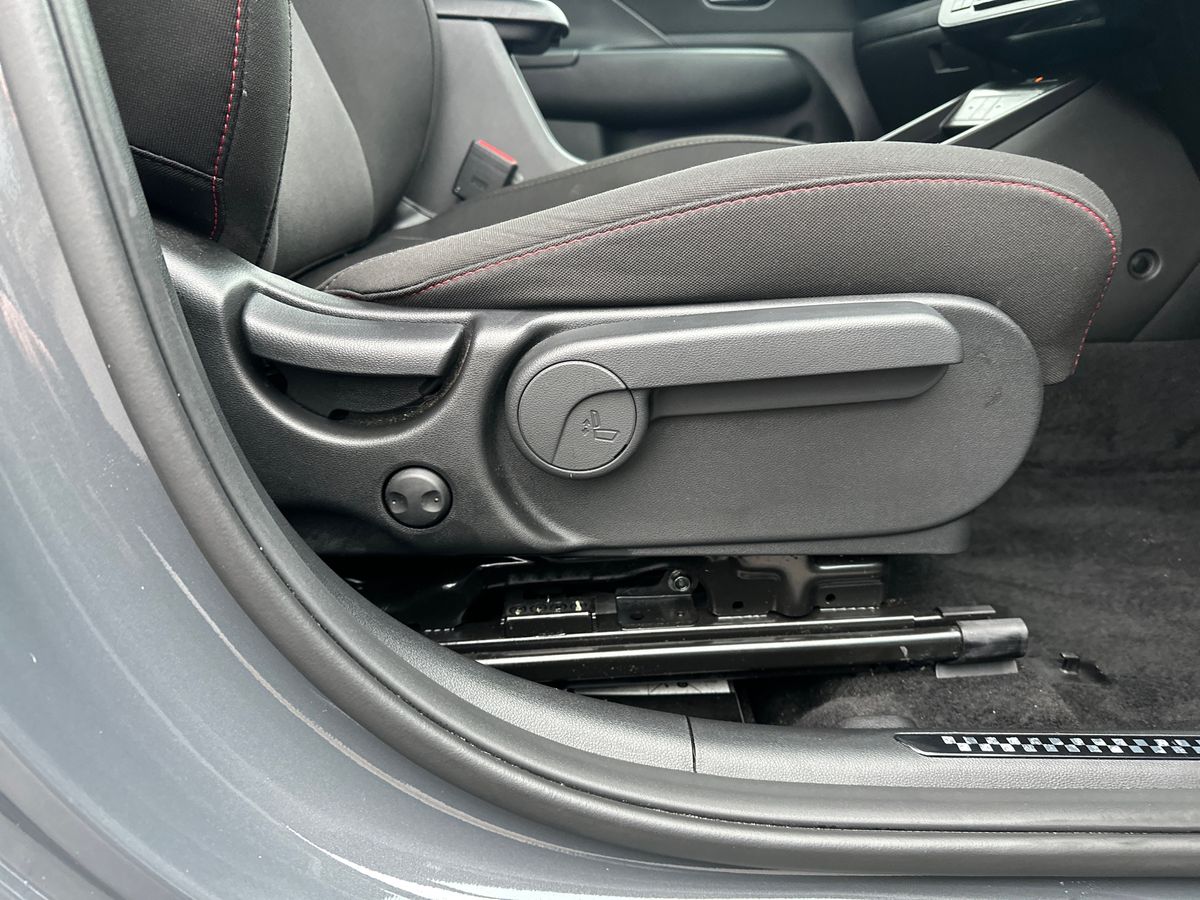 Used Hyundai KONA 2024 for sale - 77067700: Photo 30