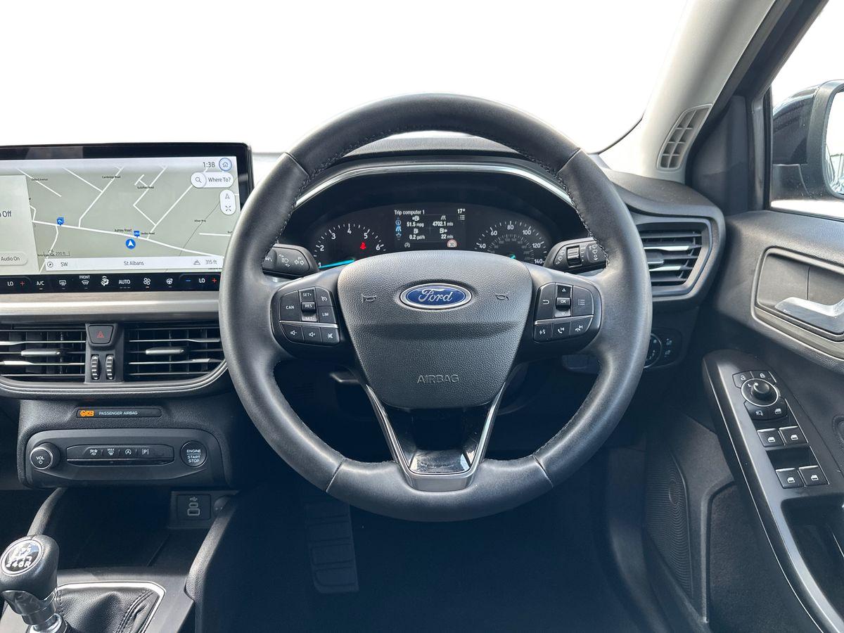 Used Ford Focus 2023 for sale - 76033894: Photo 17