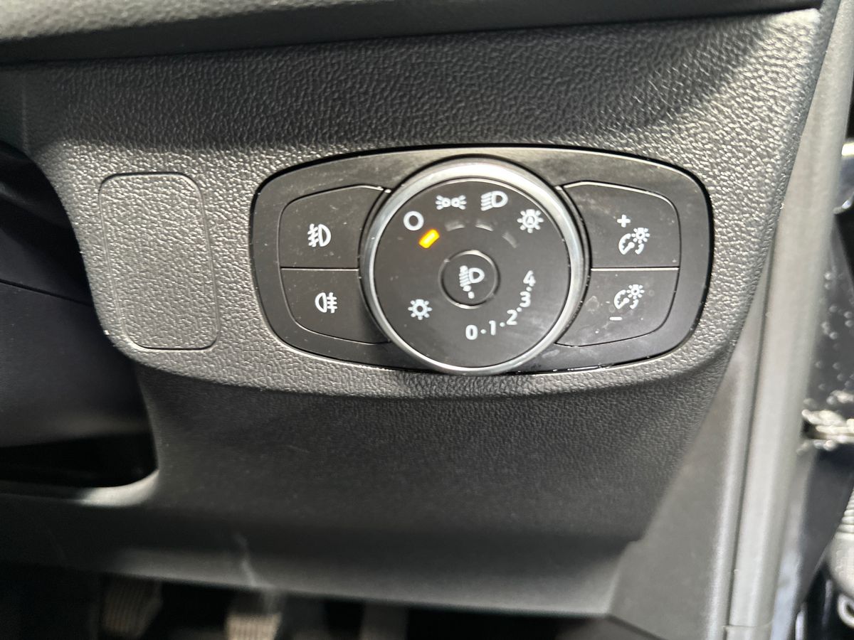 Used Ford Focus 2023 for sale - 76033894: Photo 23