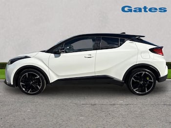 Used Toyota C-HR 2023 for sale - 79699075: Photo