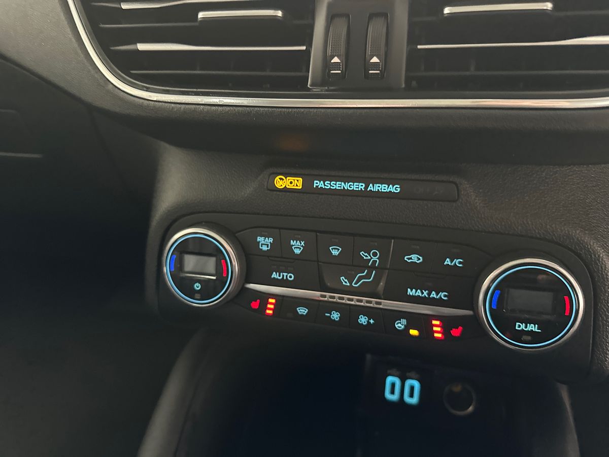 Used Ford Focus 2020 for sale - 77326327: Photo 22