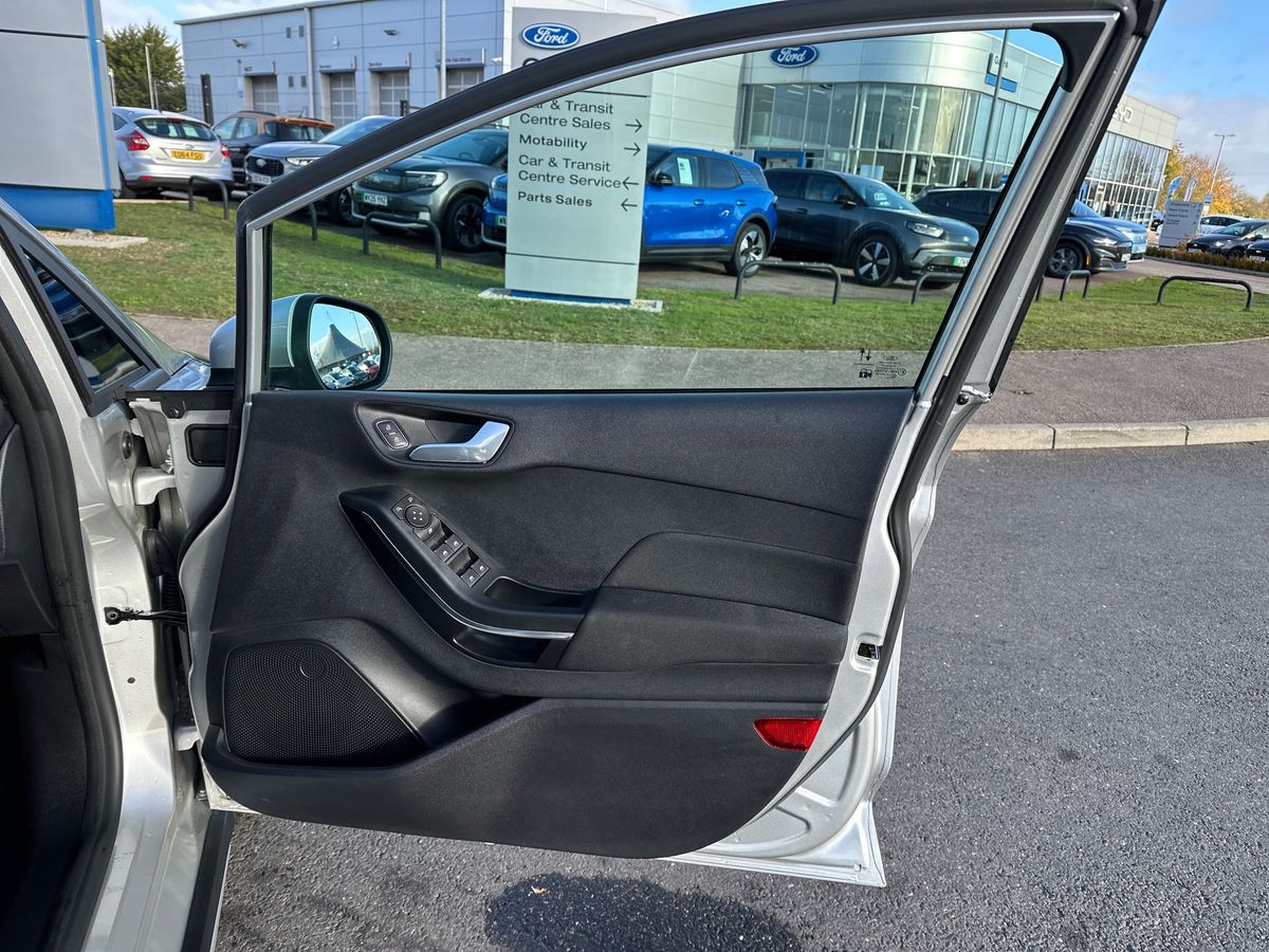 Used Ford Fiesta 2022 for sale - 76384335: Photo 35