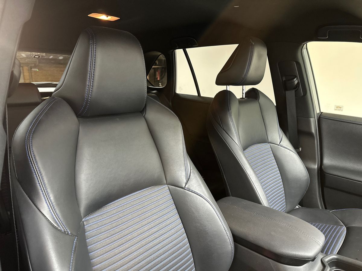 Used Toyota RAV4 2021 for sale - 77420365: Photo 12