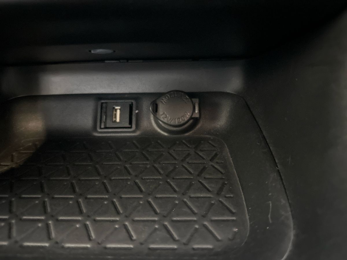 Used Toyota RAV4 2021 for sale - 77420365: Photo 24