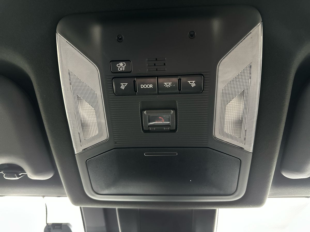 Used Toyota RAV4 2021 for sale - 77420365: Photo 29