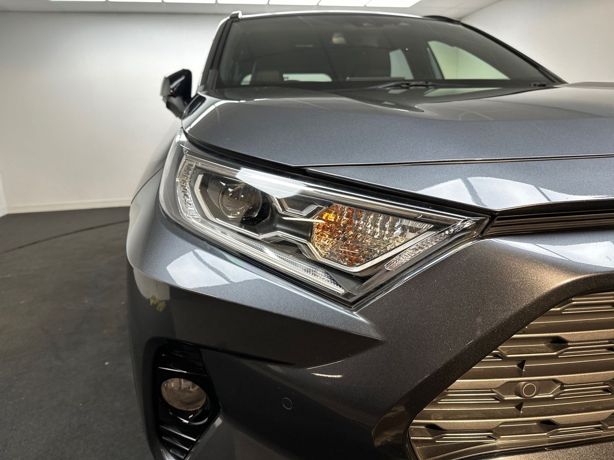 Used Toyota RAV4 2021 for sale - 77420365: Photo 32