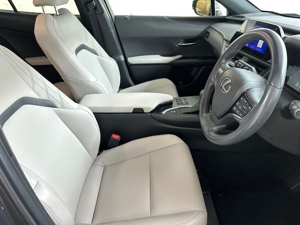 Used Lexus UX 2023 for sale - 76124672: Photo 12