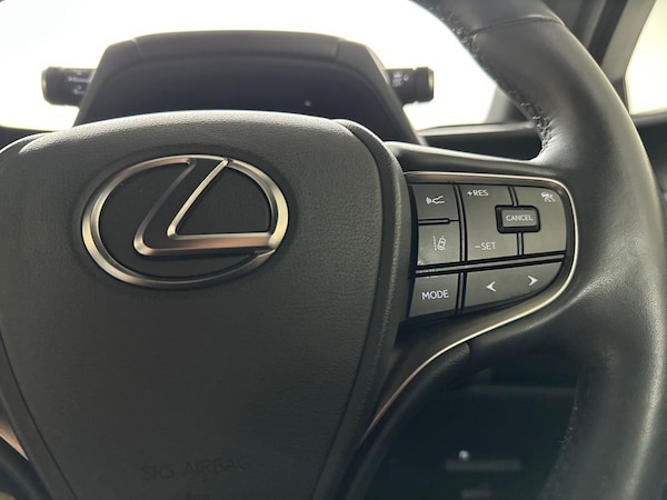 Used Lexus UX 2023 for sale - 76124672: Photo 27