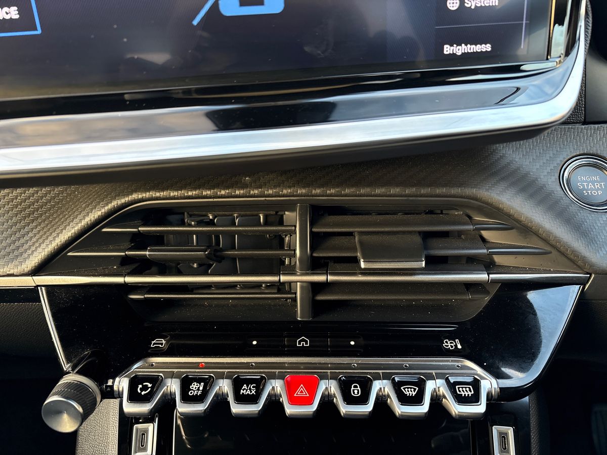 Used Peugeot 2008 2024 for sale - 77312267: Photo 22