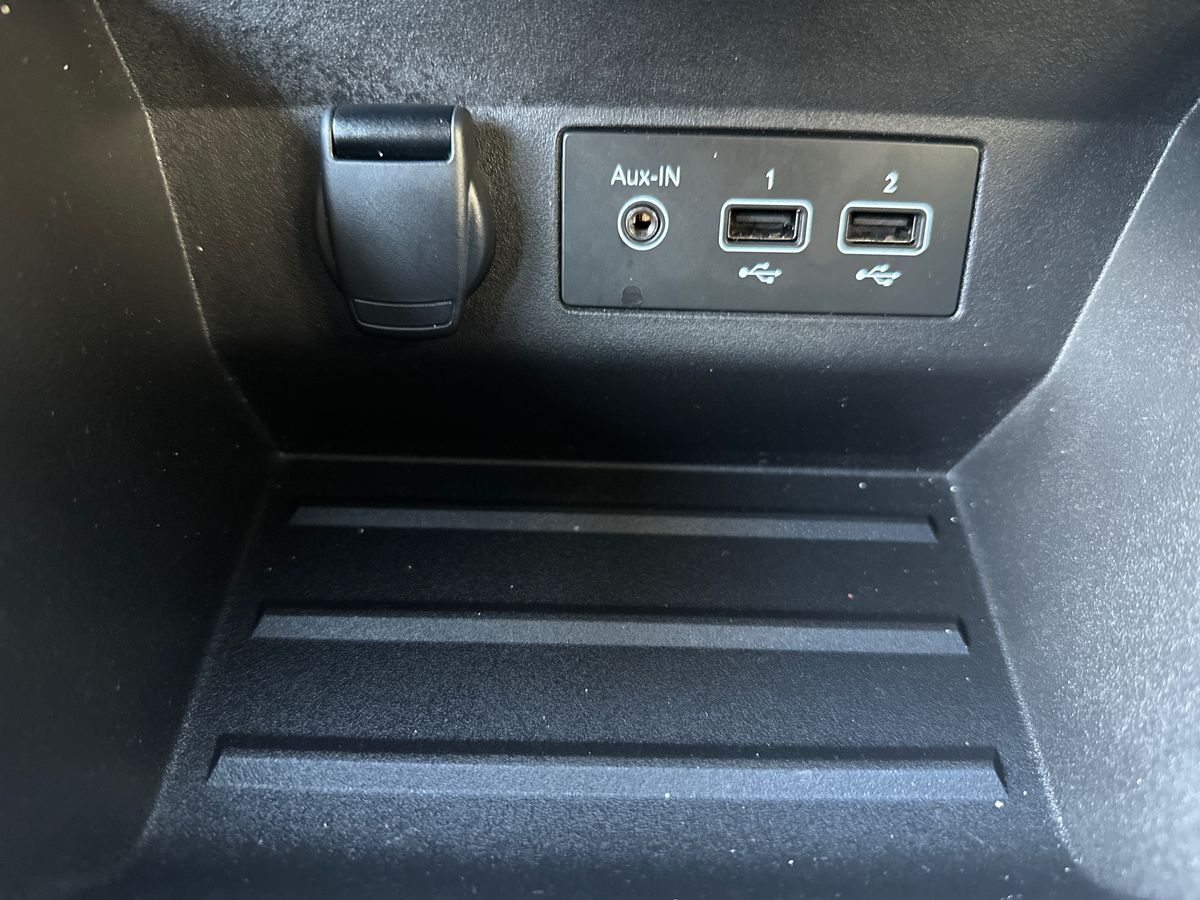 Used Renault Clio 2023 for sale - 77897165: Photo 24