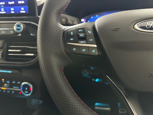 Used Ford Kuga 2023 for sale - 76146110: Photo 26