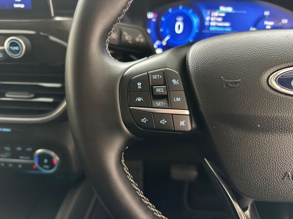Used Ford Kuga 2023 for sale - 76033933: Photo 26
