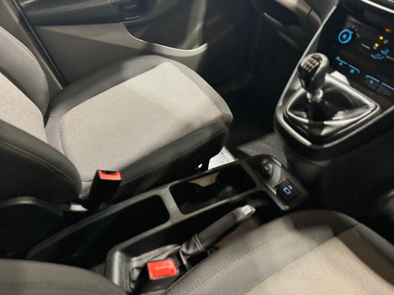 Used Ford Transit Connect 2021 for sale - 77372586: Photo 8