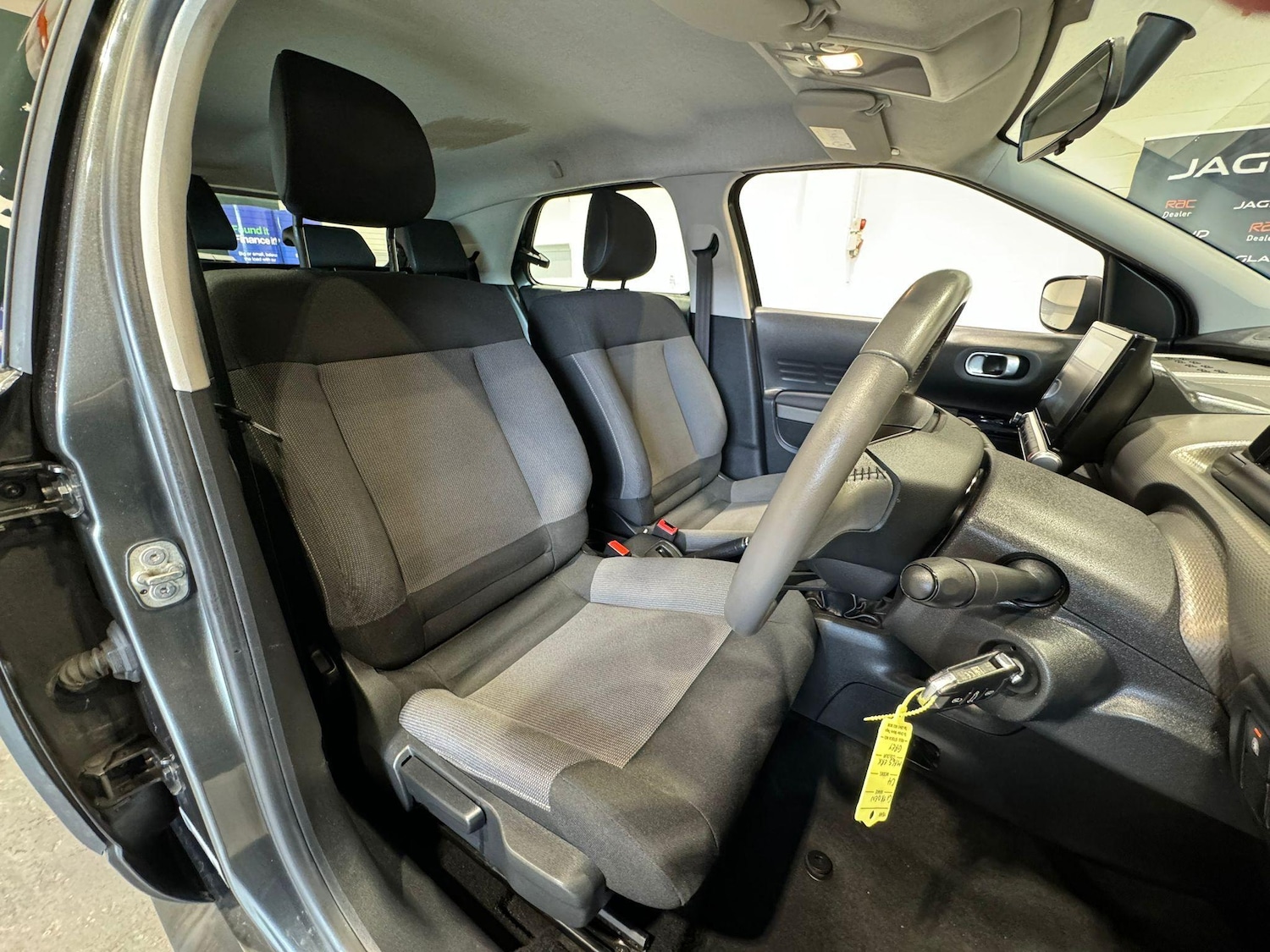 Used Citroen C4 Cactus 2015 for sale - 77372616: Photo 14