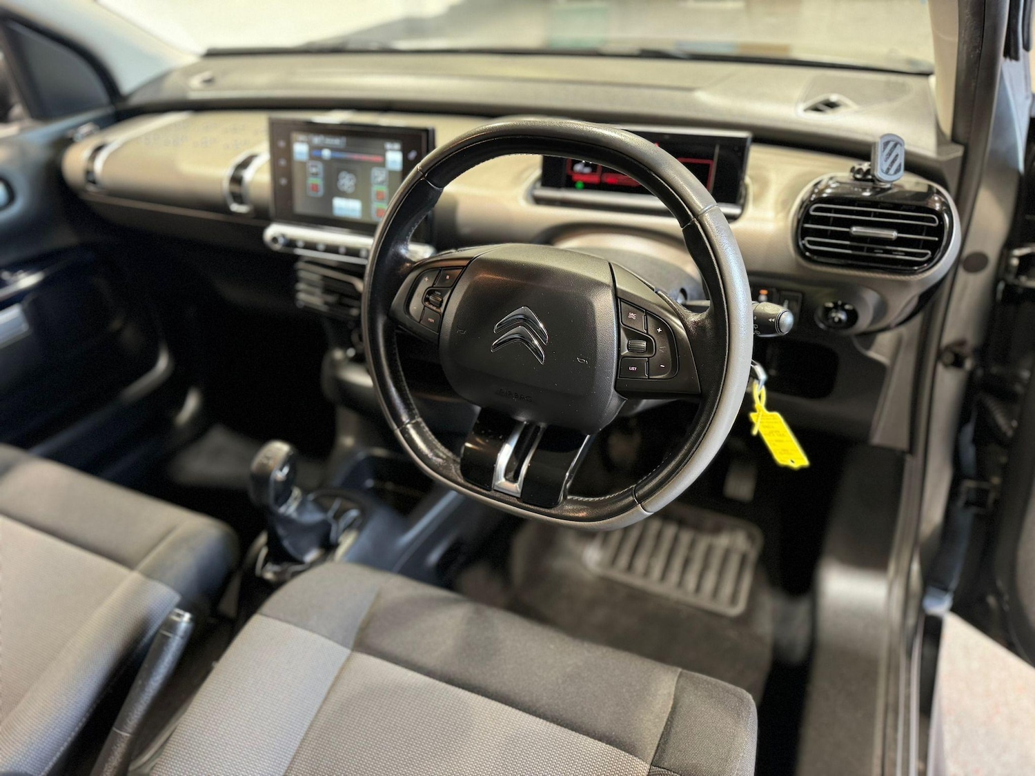 Used Citroen C4 Cactus 2015 for sale - 77372616: Photo 6