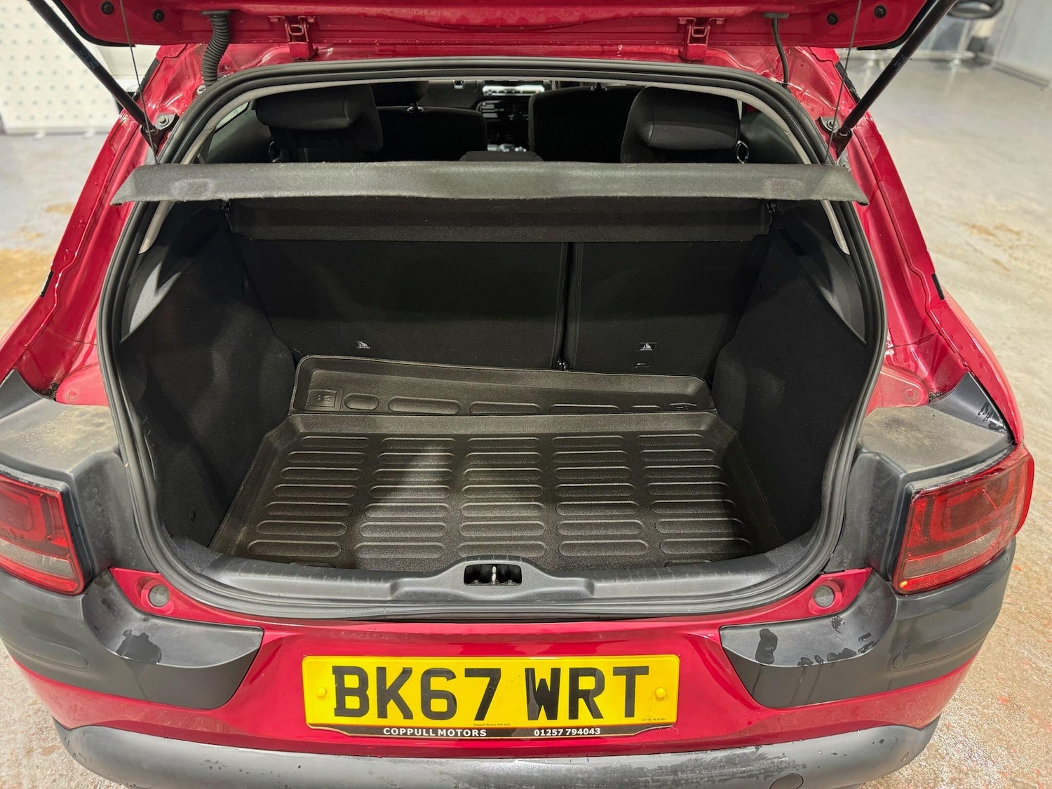 Used Citroen C4 Cactus 2017 for sale - 77412049: Photo 16