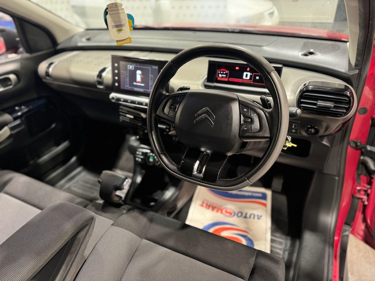 Used Citroen C4 Cactus 2017 for sale - 77412049: Photo 8