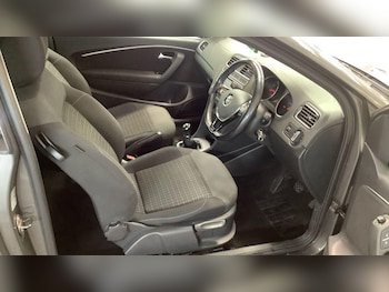 Used Volkswagen Polo 2017 for sale - 79472146: Photo