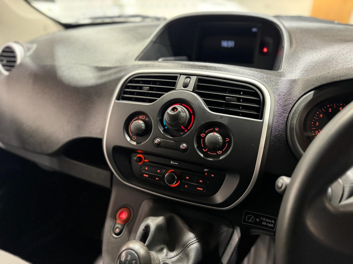 Used Renault Kangoo 2017 for sale - 77372632: Photo 12