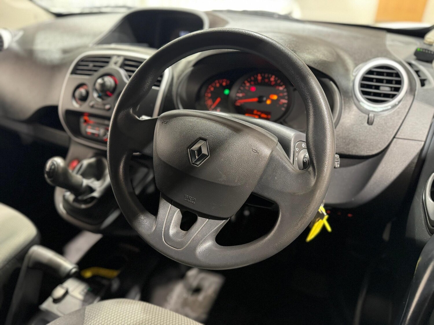 Used Renault Kangoo 2017 for sale - 77372632: Photo 9