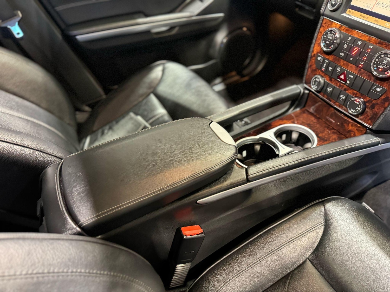 Used Mercedes-Benz GL Class 2011 for sale - 77372635: Photo 14