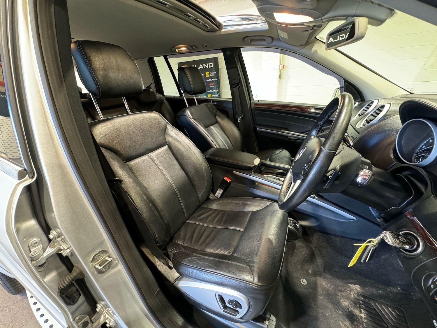 Used Mercedes-Benz GL Class 2011 for sale - 77372635: Photo 19