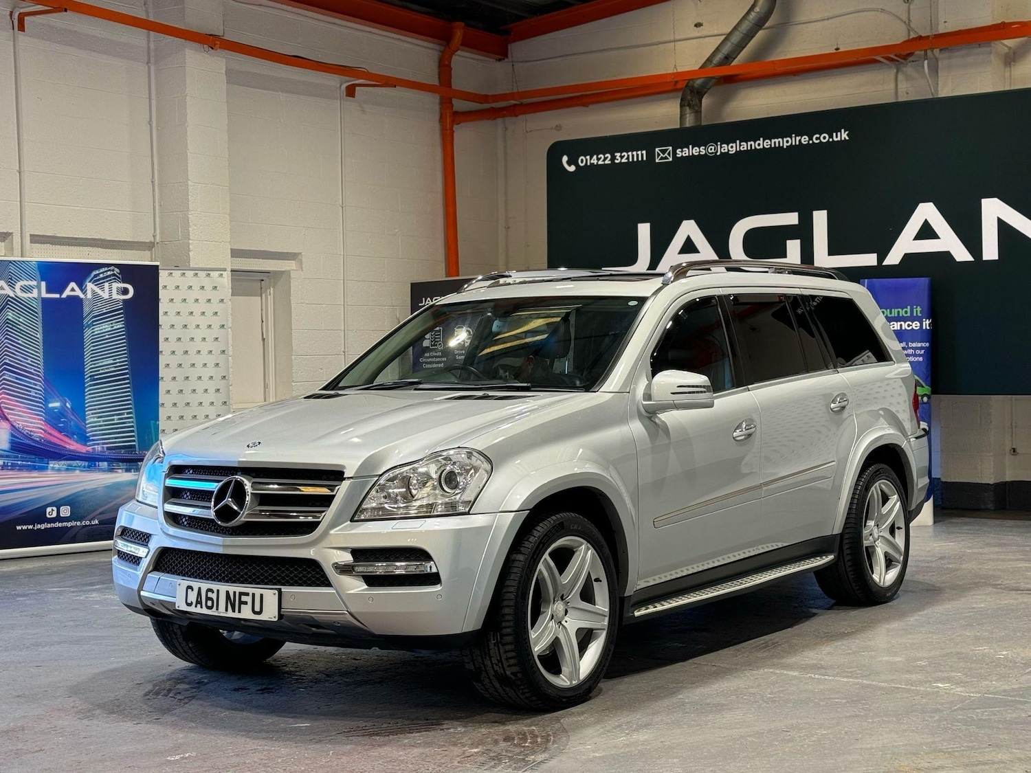 Used Mercedes-Benz GL Class 2011 for sale - 77372635: Photo 4