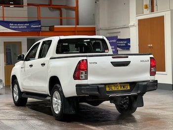 Used Toyota Hilux 2020 for sale - 77372595: Photo