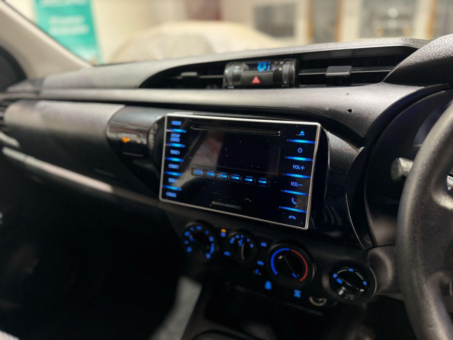 Used Toyota Hilux 2020 for sale - 77372595: Photo 8