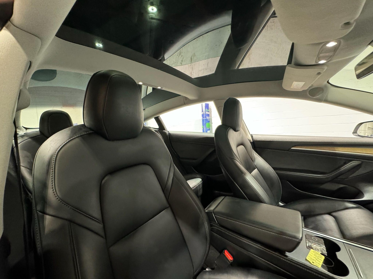 Used Tesla Model 3 2021 for sale - 77456331: Photo 10