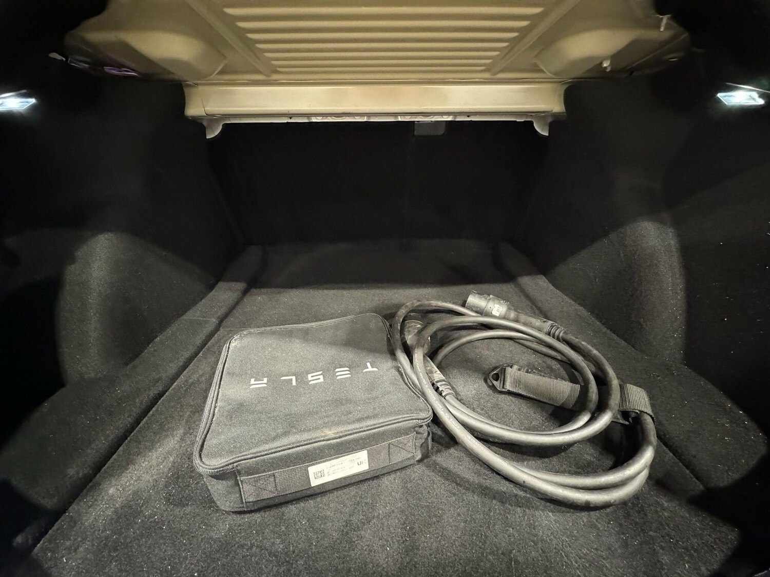 Used Tesla Model 3 2021 for sale - 77456331: Photo 17