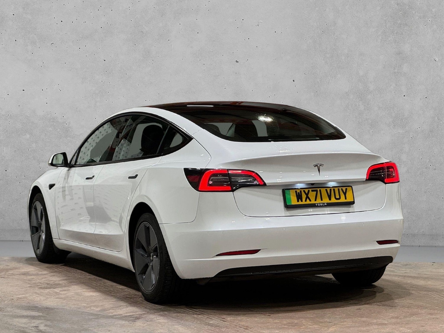 Used Tesla Model 3 2021 for sale - 77456331: Photo 4