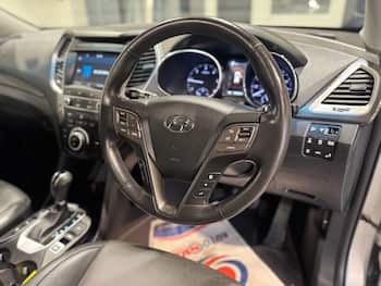 Used Hyundai Santa Fe 2016 for sale - 79658294: Photo