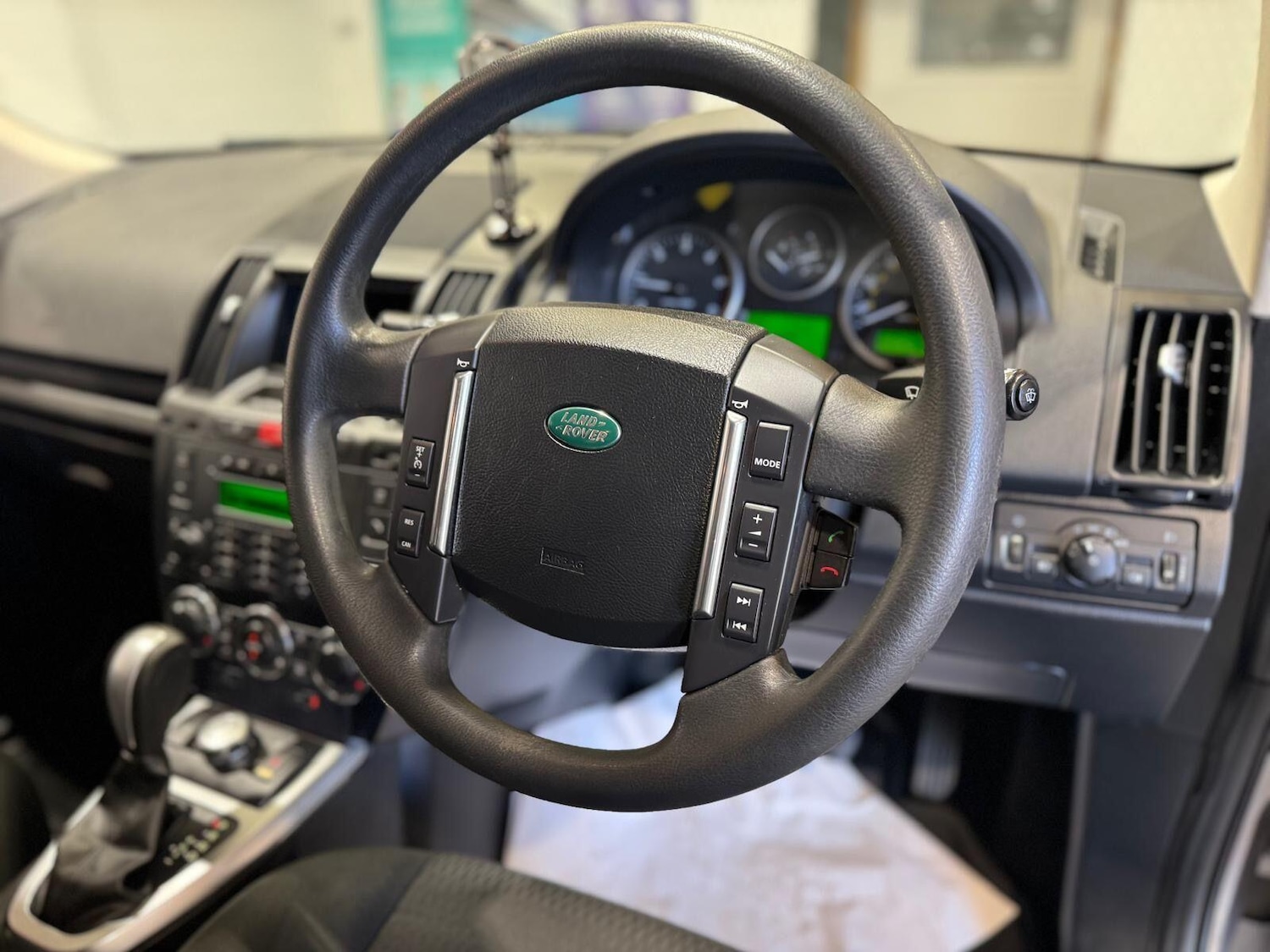 Used Land Rover Freelander 2012 for sale - 77372566: Photo 11