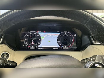 Used Land Rover Range Rover Velar 2017 for sale - 79192027: Photo
