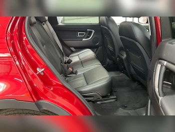 Used Land Rover Discovery Sport 2019 for sale - 79116389: Photo