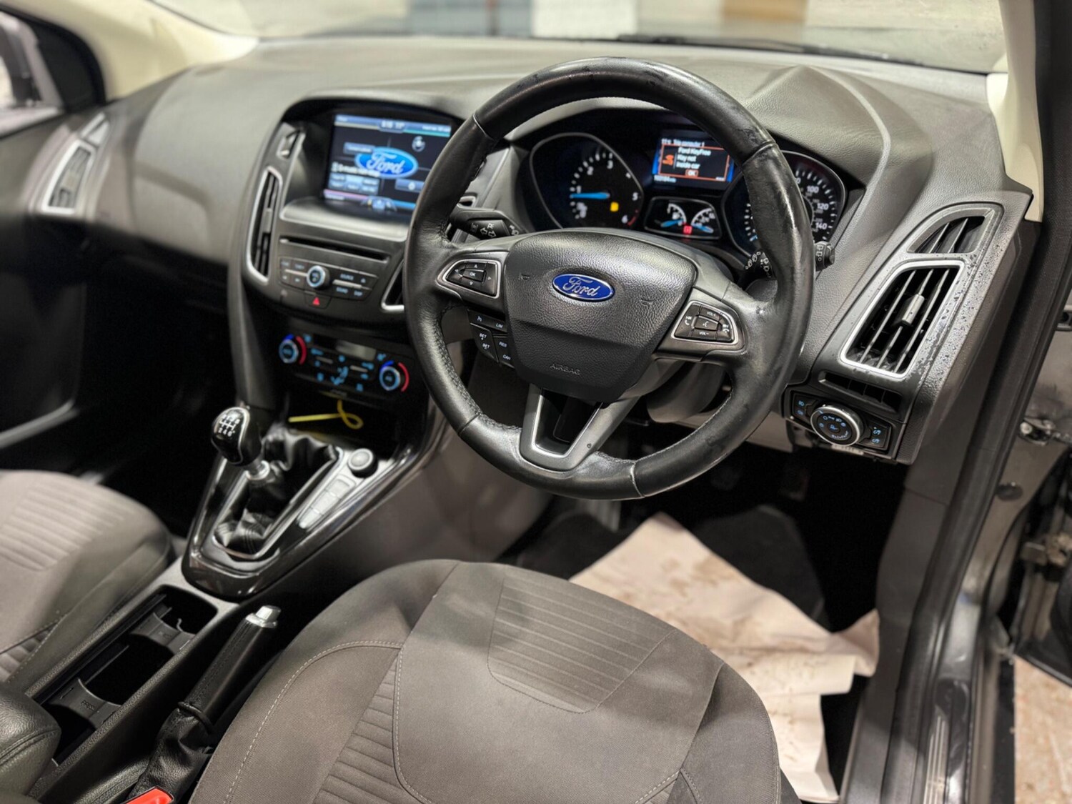 Used Ford Focus 2015 for sale - 77372593: Photo 8