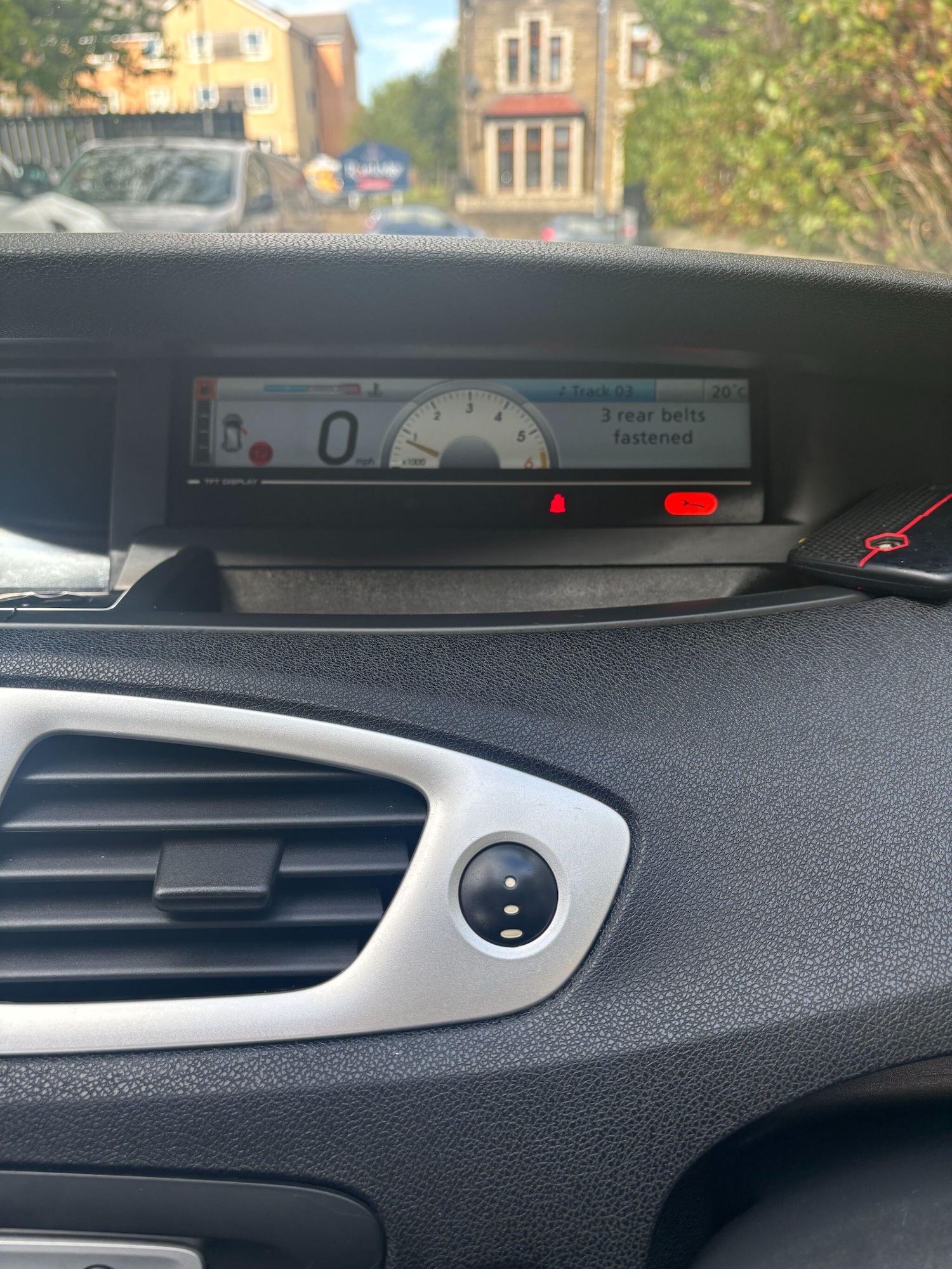 Used Renault Grand Scenic 2010 for sale - 77372588: Photo 11