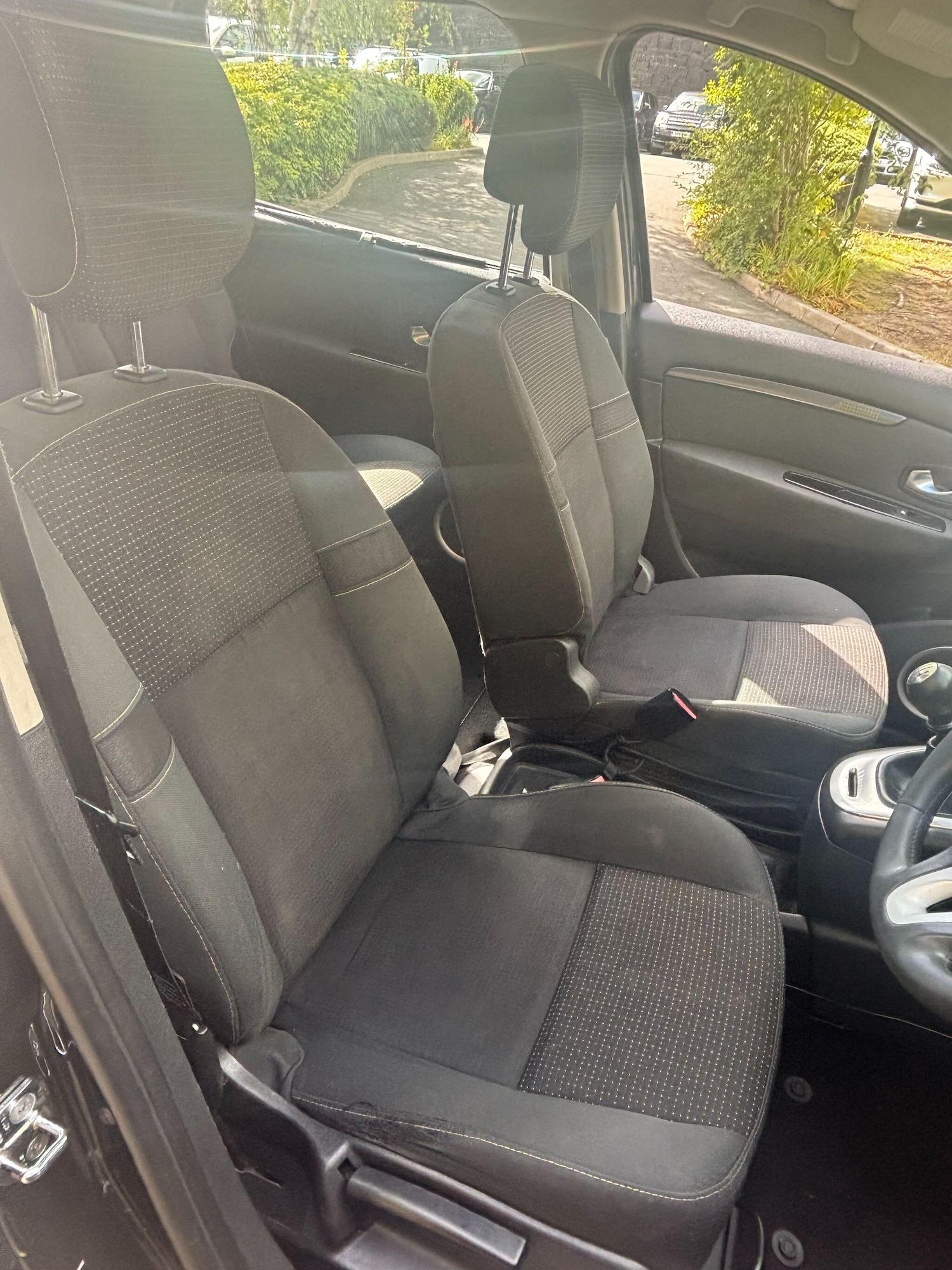 Used Renault Grand Scenic 2010 for sale - 77372588: Photo 13