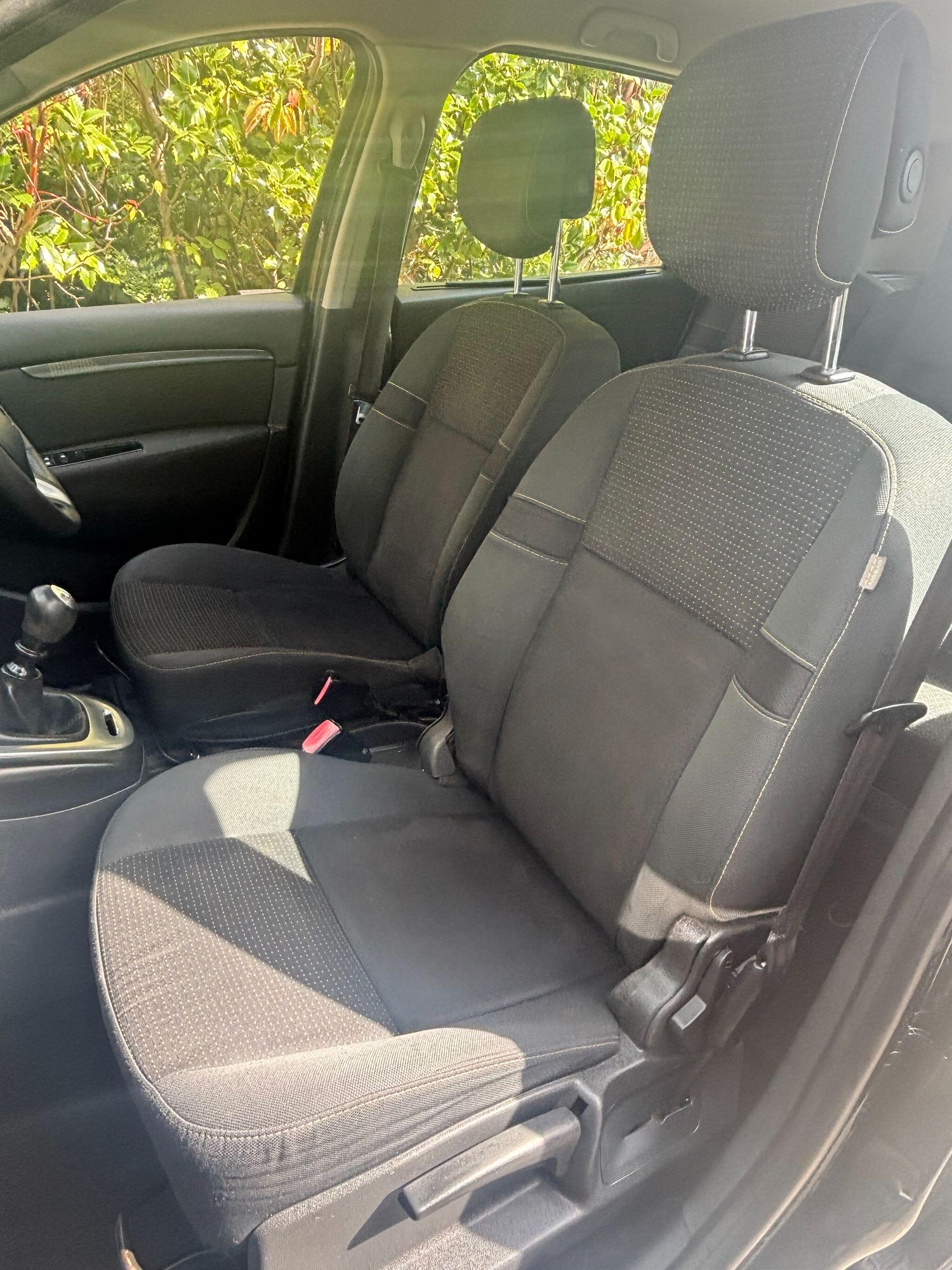 Used Renault Grand Scenic 2010 for sale - 77372588: Photo 14