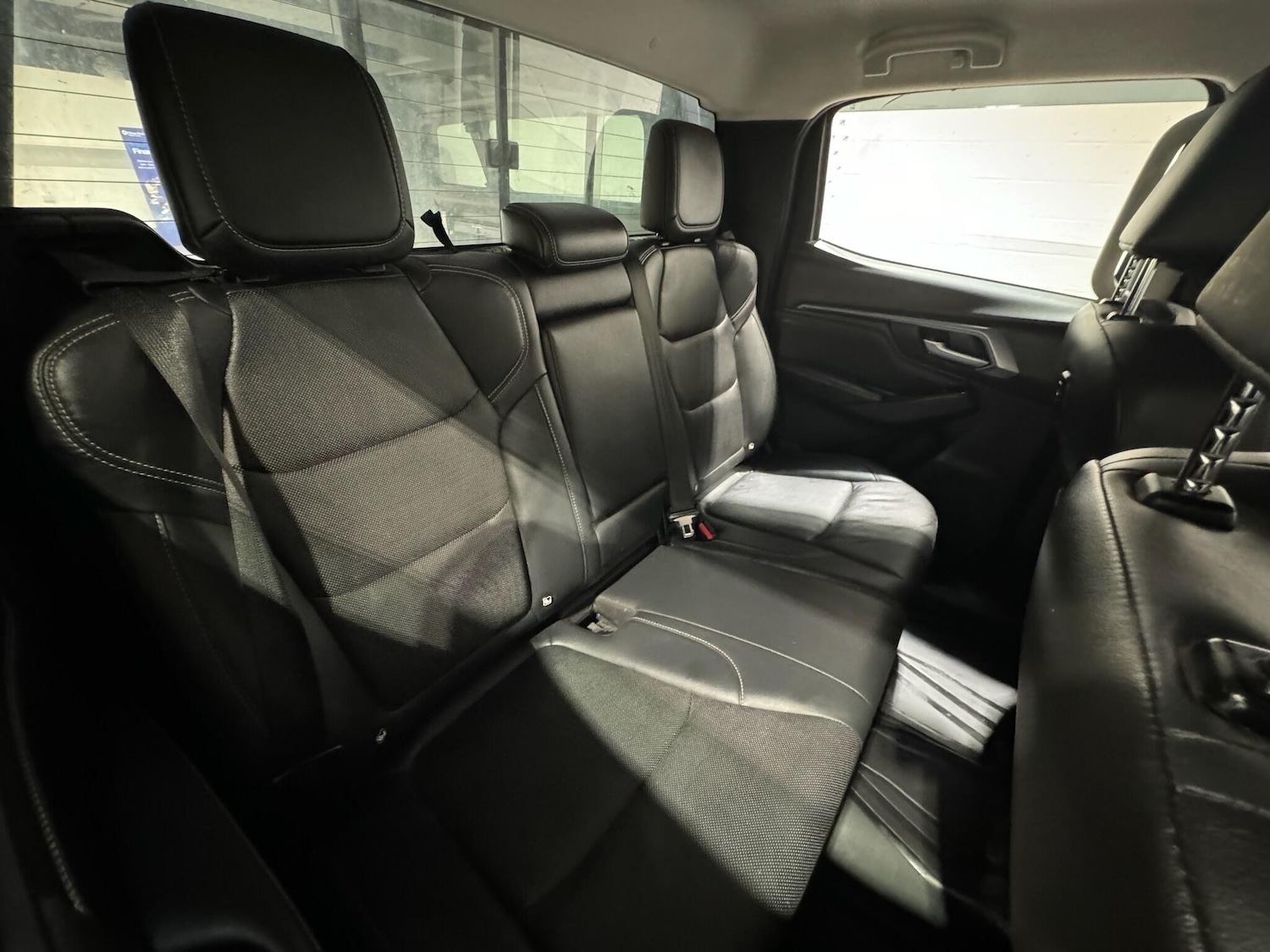 Used Isuzu D-Max 2022 for sale - 77372599: Photo 18