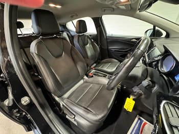 Used Vauxhall Astra 2018 for sale - 79634888: Photo