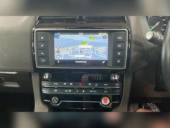 Used Jaguar F-Pace 2016 for sale - 79121785: Photo