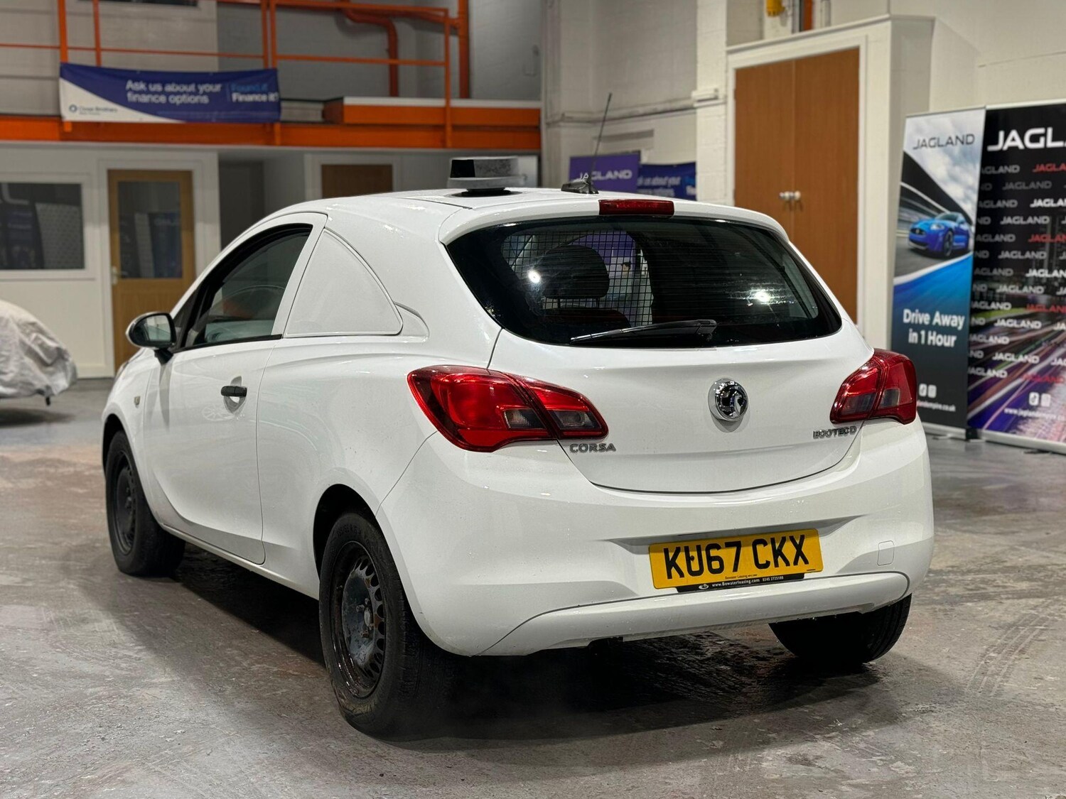Used Vauxhall Corsa 2017 for sale - 77372607: Photo 7