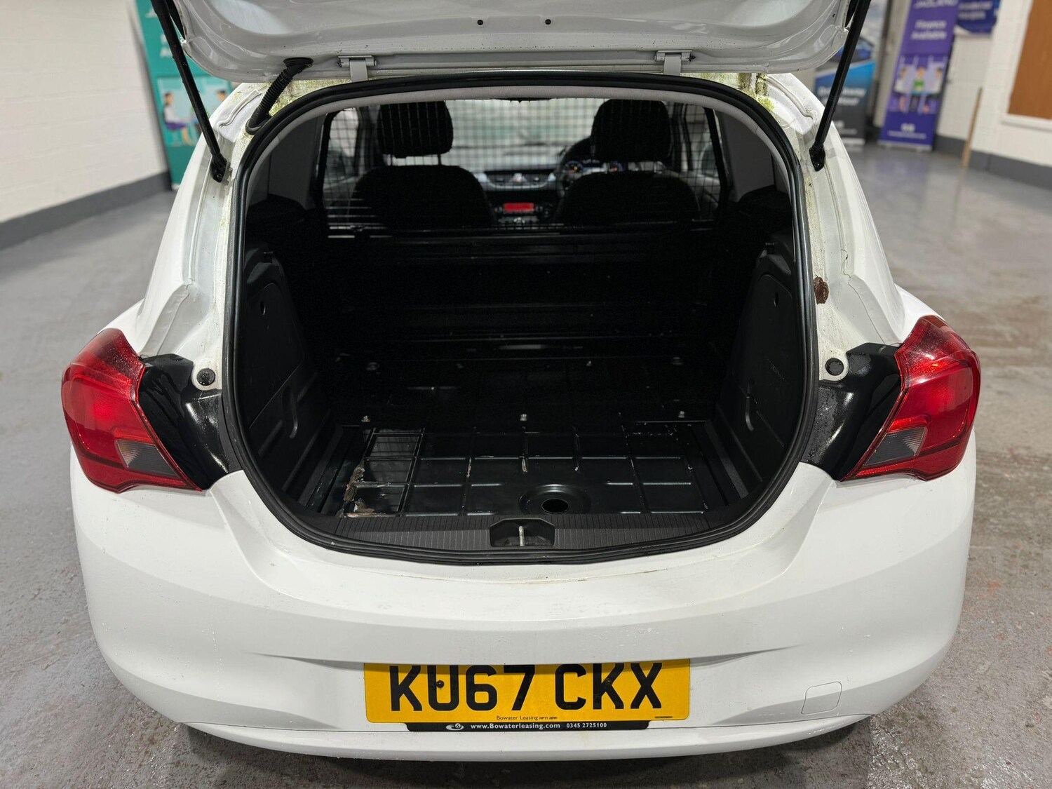 Used Vauxhall Corsa 2017 for sale - 77372607: Photo 8